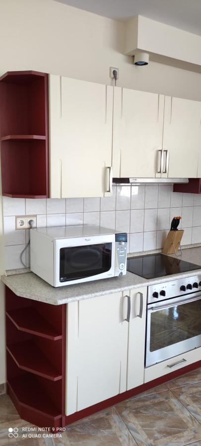 Onebeach Apartman Шіофок Екстер'єр фото