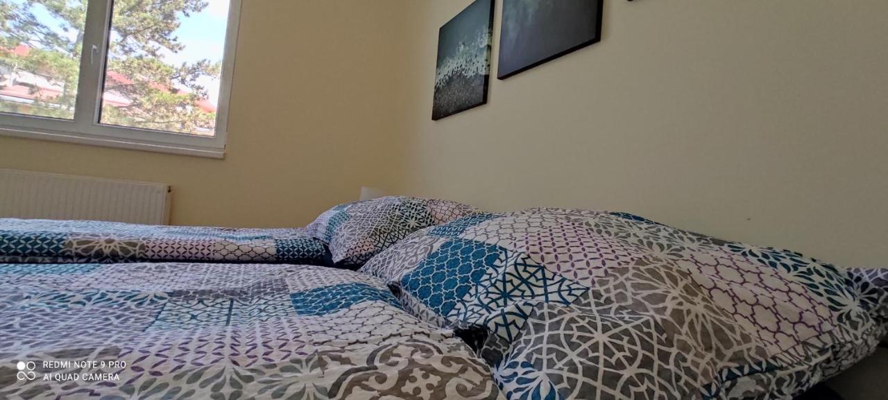 Onebeach Apartman Шіофок Екстер'єр фото