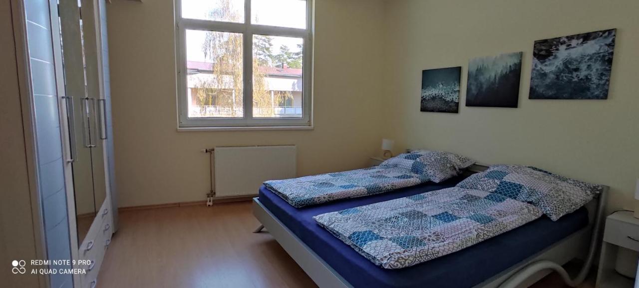 Onebeach Apartman Шіофок Екстер'єр фото